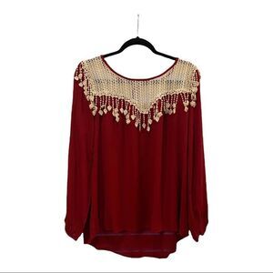 Burgundy white crochet collar top fringe